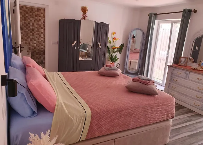 Casa Do Arelho Bed & Breakfast 3*