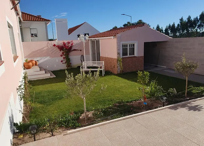 Casa Do Arelho Bed & Breakfast 3*